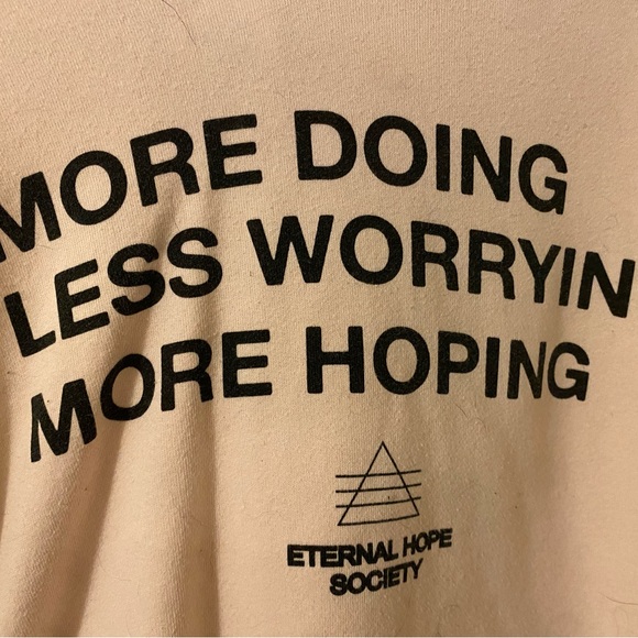 Graphic cropped hoodie - Picture 2 of 4